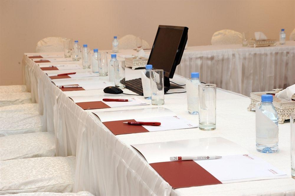 Al Waha Hotel Dżedda Zewnętrze zdjęcie
